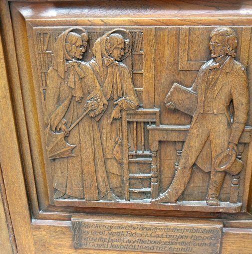 Bronte door panel