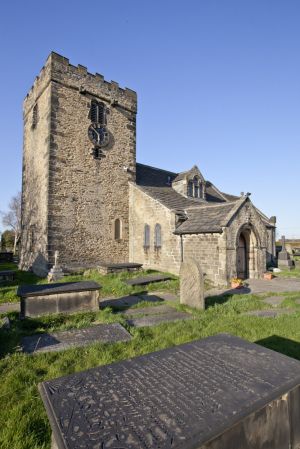 St Peter's Hartshead