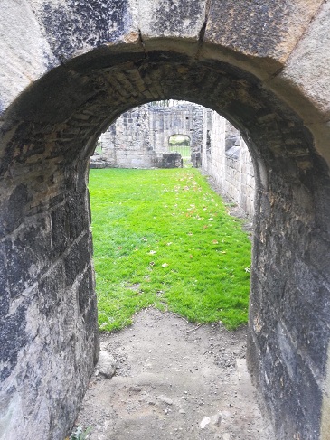 Kirkstall Abbey archway