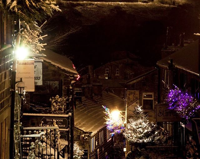 Haworth Christmas Main Street